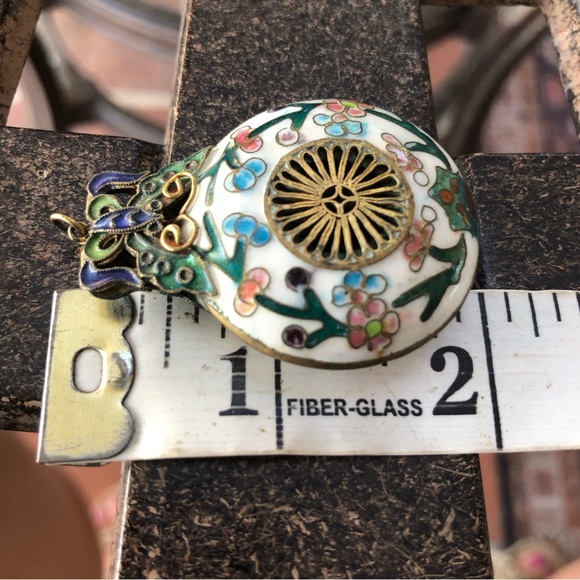 Vintage Old Asian CLOISONNE Multi Color Enamel Pendant - Picture 7 of 8